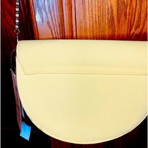 Aussie Austine Original Yellow Half Moon Crystal, Bead, and Shell Bag w/ Chain - Picture 4 of 8